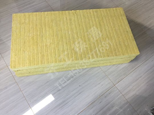 總結(jié)巖棉保溫板在施工中應(yīng)該注意的事項