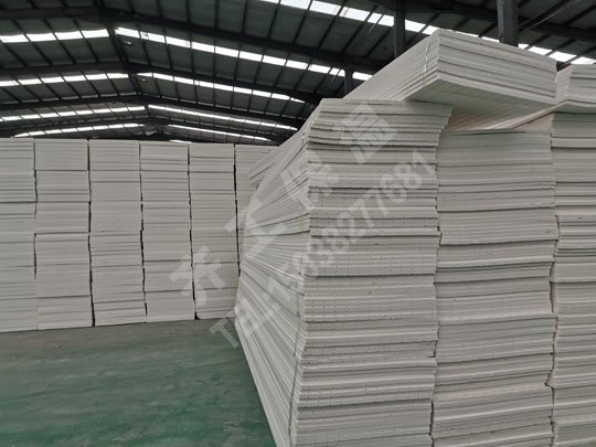 聚氨酯外墻保溫施工技術方案