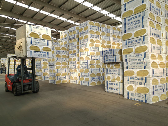 齊工巖棉板倉儲區